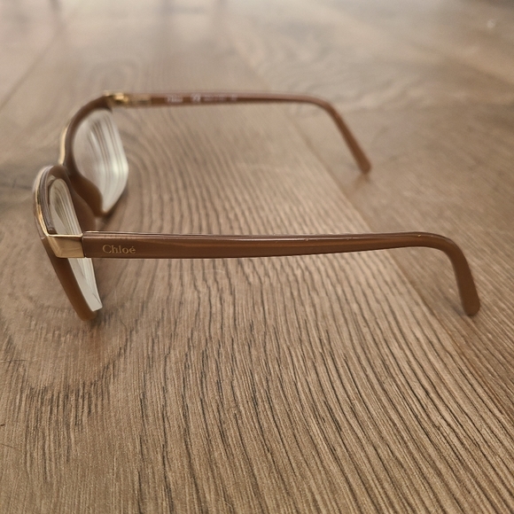 Glasses - Picture 4 of 5